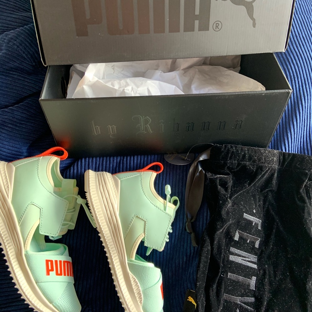Puma Fenty shoes—size 6